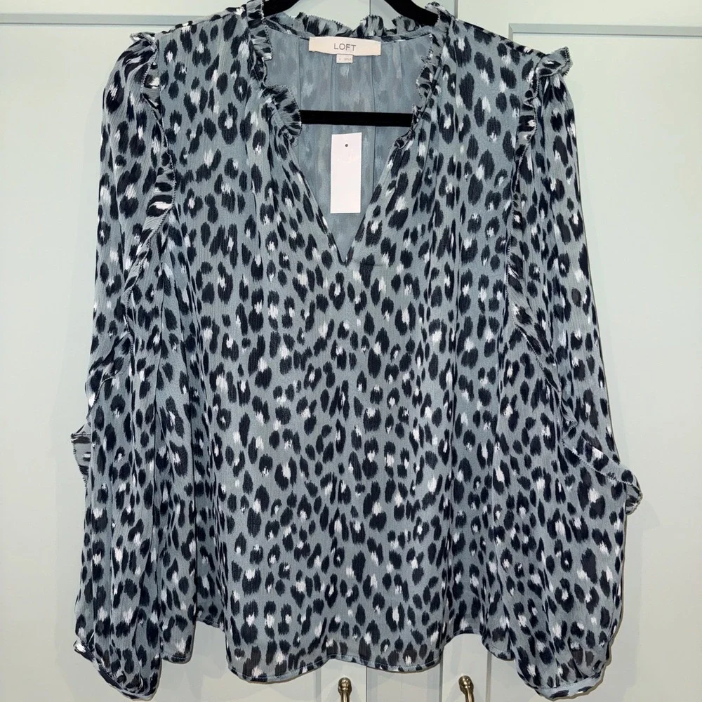 LOFT Blue Animal Print Smocked Blouse Ruffles Long Puff Sleeve Size L NWT $64.50